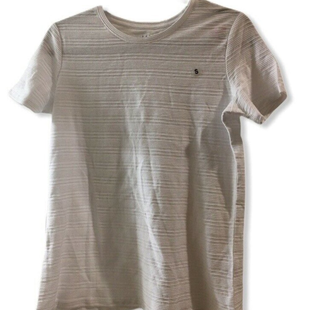 NWT Basic Editions Women’s White Crew Neck Tee